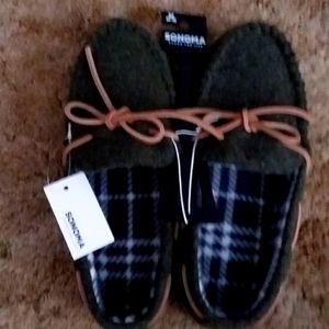 Sonoma Slippers SIZE MEDIUM 8/9 Olive NWT Men's